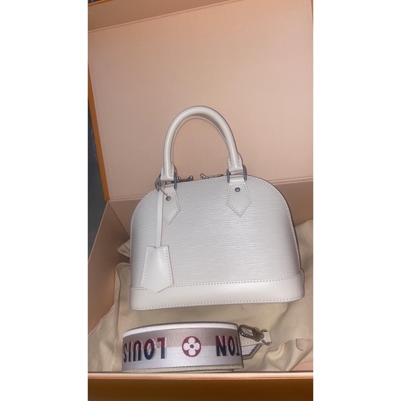 Louis Vuitton Alma BB M58706 - Picture 2 of 12